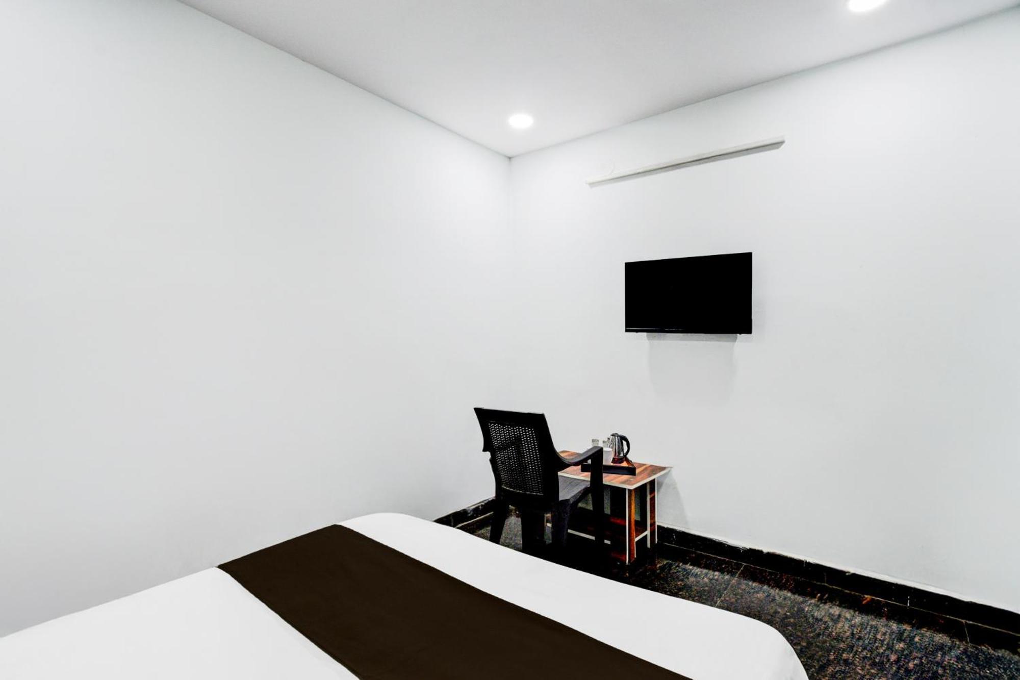 Maula Ali Super Hotel O Malkajgiri מראה חיצוני תמונה